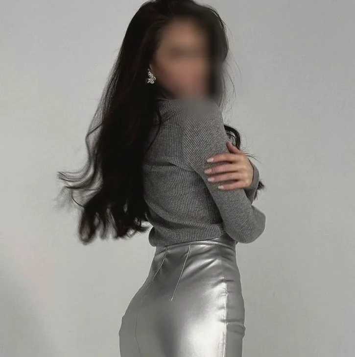 Dilara, 20
