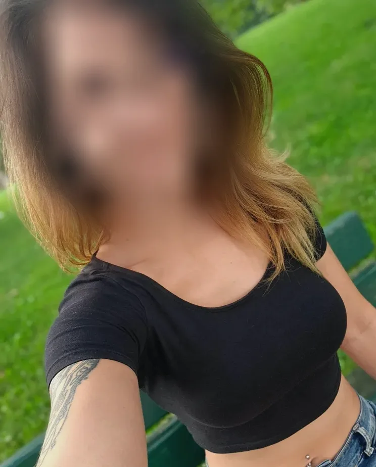 Selin, 27